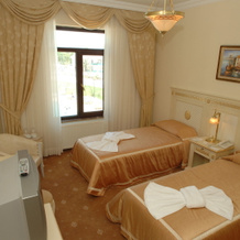 Güre Saruhan Thermal Hotel, 埃德雷米特 — 照片 4