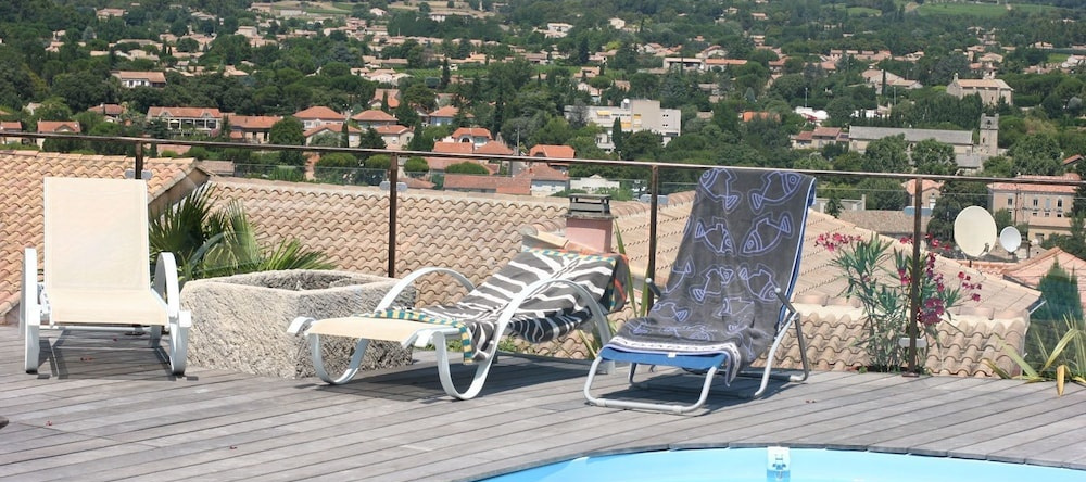Chambre D'hôtes Les Hauts De Vaison, Везон-ла-Ромен — фото 1