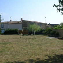 Recently renovated house in a French town, 圣塞西尔 — 照片 3