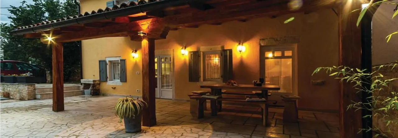 Holiday Home Kringa with a Fireplace 09, 克林加 — 照片 1