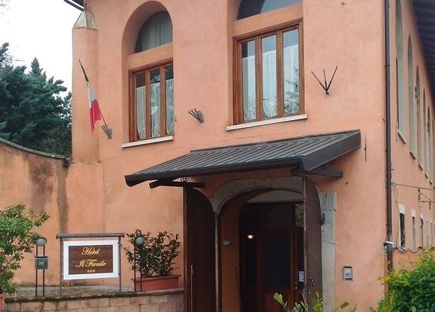 Hotel Il Fienile, 拉奎拉 — 照片 1
