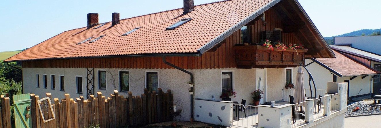 Holidays in Bavaria with a swimming pool, Tresdorf — photo 1
