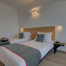 OYO Townhouse 070 Maula Ali Rd Knowledge Park III, 大诺伊达 — 照片 4
