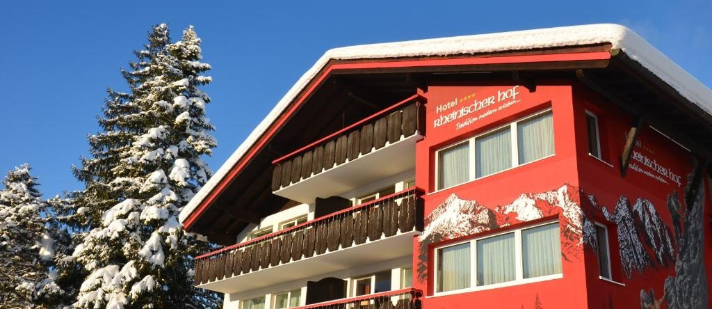 Hotel Rheinischer Hof, 加米施-帕滕基兴 — 照片 1