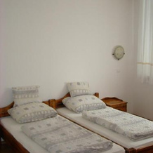 Eman Apartmanok, Шарвар — фото 3