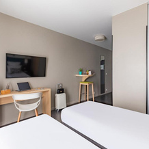 Air Hotel Paris Le Bourget, 勒布朗梅尼勒 — 照片 5