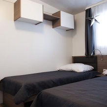 Micanovi Dvori Mobile Home Village Zrmanja, 塞利讷 — 照片 2