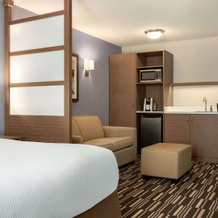 Microtel Inn & Suites By Wyndham Bonnyville, Bonnyville — photo 5