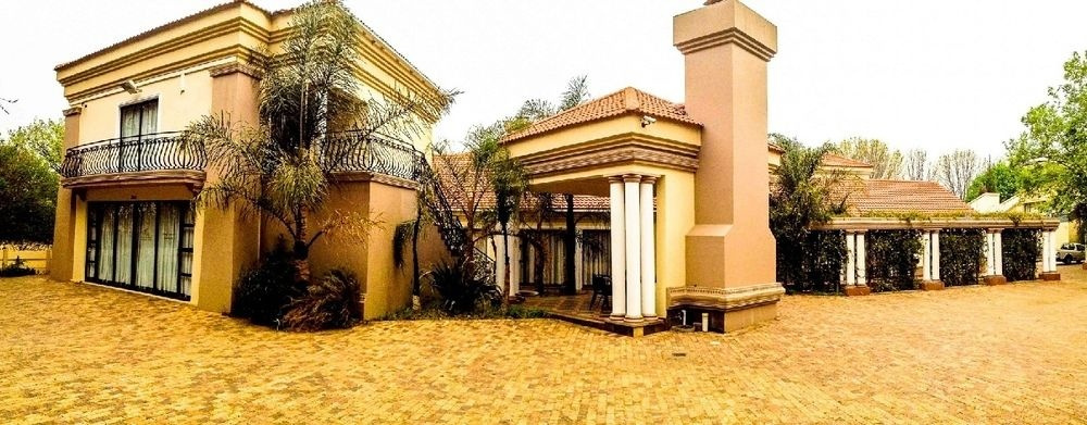 Caesars Guesthouse, Вереенигинг — фото 1