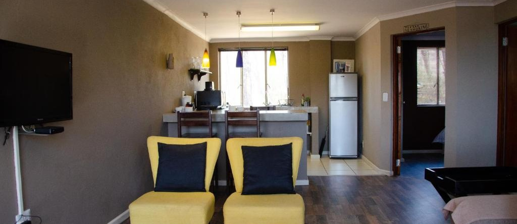 Desert Dew Guest House, Эденвейл — фото 1