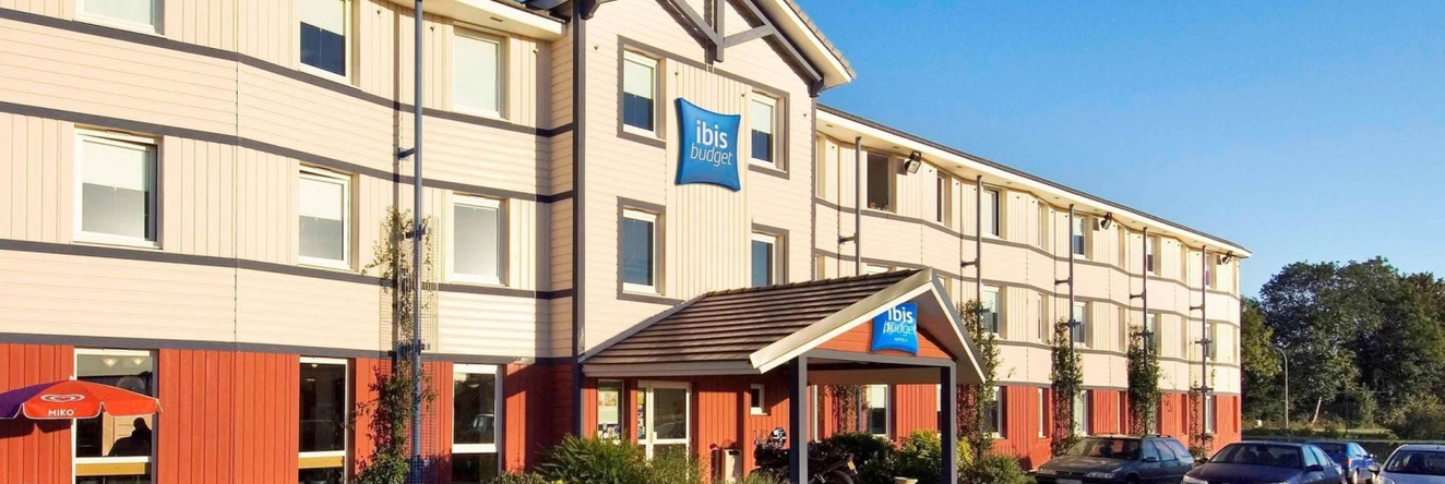 Ibis Budget Coutances, 库唐斯 — 照片 1
