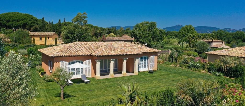 Hôtel Le Domaine de l'Astragale, Saint-Tropez, 加桑 — 照片 1