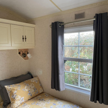 Captivating 2-Bed Static Caravan On Private Land, Llanfair-Yn-Neubwll — фото 2