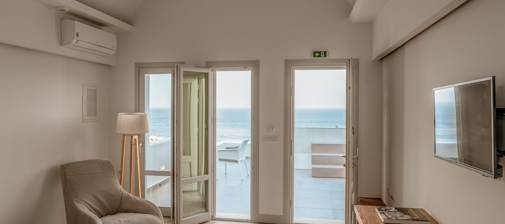 Mon Signor Hotel Adults Only, Kamari — photo 1