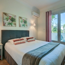 Logis Hotel Le Blason de Provence, 蒙托 — 照片 2