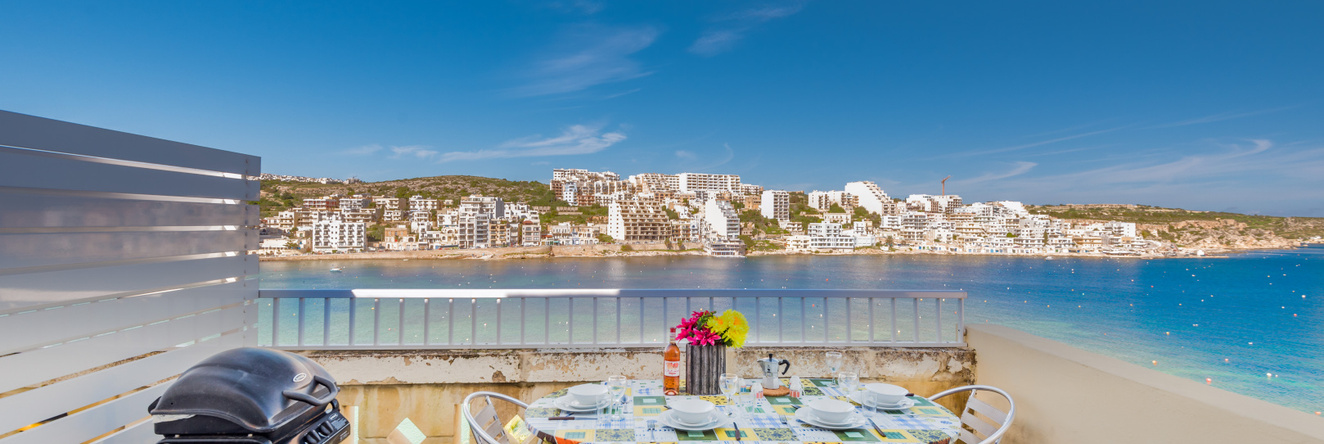 Blue Harbour Penthouse Apartments, 舍穆希亚 — 照片 1