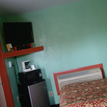 Budget Inn, New Windsor — photo 3
