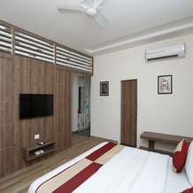 Oyo 15153 Rudraksh Hotel & Resort, Ревари — фото 3
