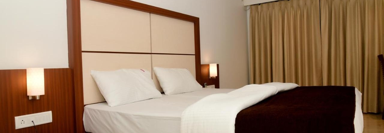 Hotel Monarch Center Point near Dahanu Beach, Bordi, 达哈努 — 照片 1