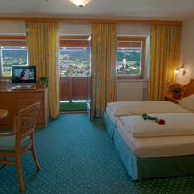 Aparthotel Bergland, Зёлль — фото 4