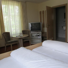 Hotel Weisses Kreuz, Нойенбург-на-Рейне — фото 2