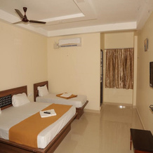 Hotel Santhosh Inn, 纳加帕蒂南 — 照片 5