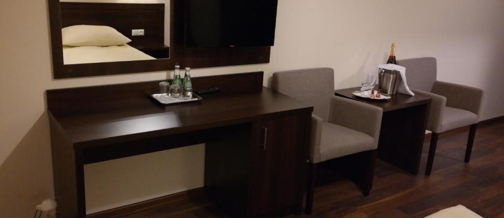 Hotel Pod Chełmem, Nowy Sacz — photo 1