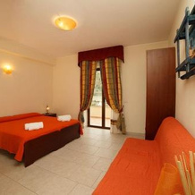 Villa Orchidea, Ali Terme — photo 3