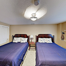 Stunning Coastal Getaway W/ Firepit, Walk To Beach 3 Bedroom Home, Oceanside — photo 5