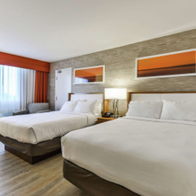 DoubleTree by Hilton Kitchener, 基奇纳 — 照片 2