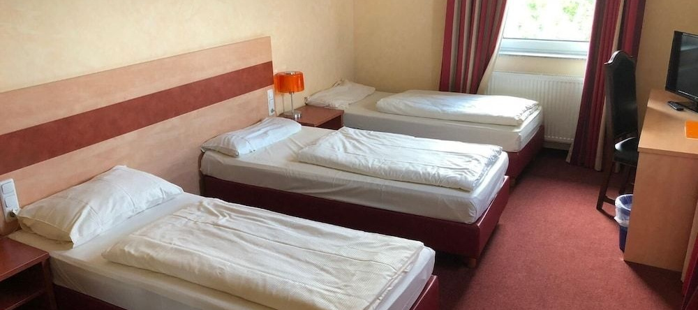 Sh-Hotel, Эльмсхорн — фото 1