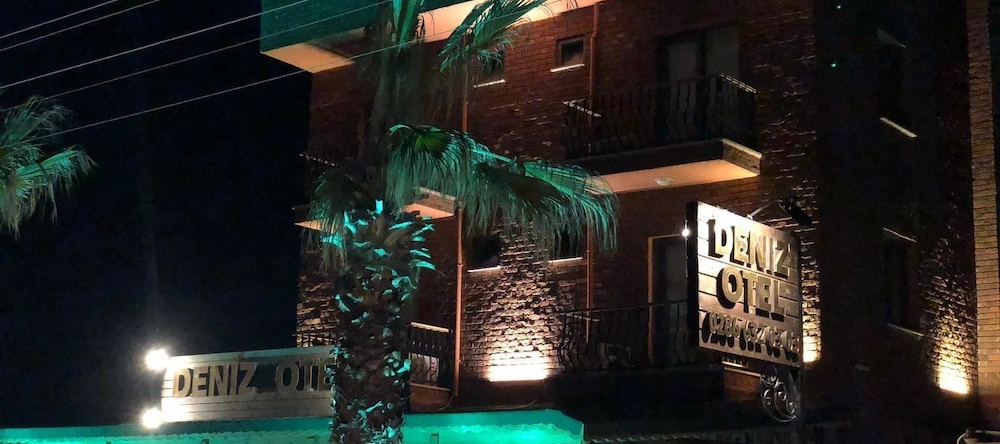 Deniz Otel, Ezine — photo 1
