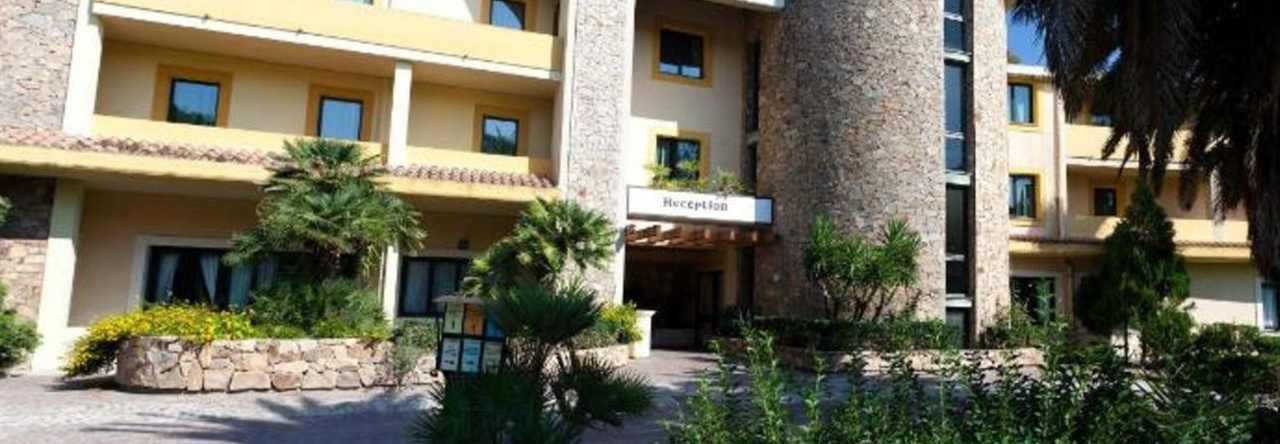 Horse Country Resort Congress & Spa, 阿尔博雷亚 — 照片 1