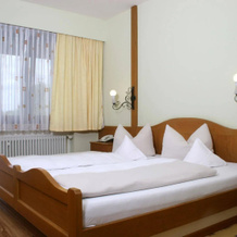 Flair Hotel zum Benediktiner, 美因河畔施瓦察赫 — 照片 2