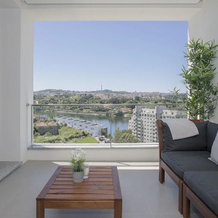 Liiiving- Luxury River View Apartment II, 贡多马尔 — 照片 4