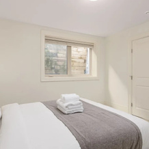 Cozy 2BR BSMT Suite Near Grouse Mt. and Edgemont., West Vancouver — photo 3
