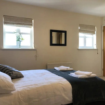 Ebbsfleet/bluewater River View Apartment, Greenhithe — photo 2