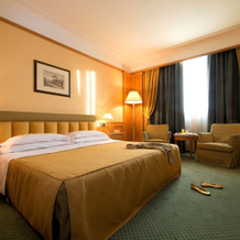 Grand Hotel Barone Di Sassj, 塞斯托-圣乔瓦尼 — 照片 4