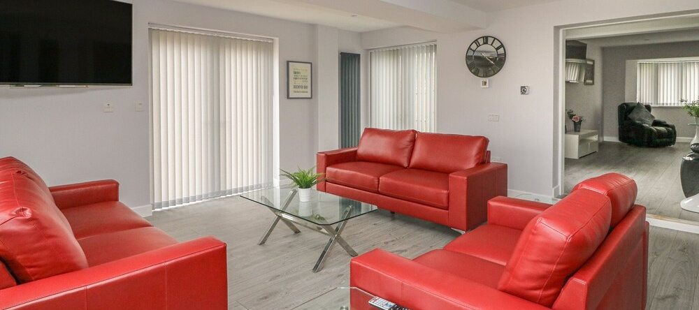 Parc Y Bedw, Ллангелер — фото 1