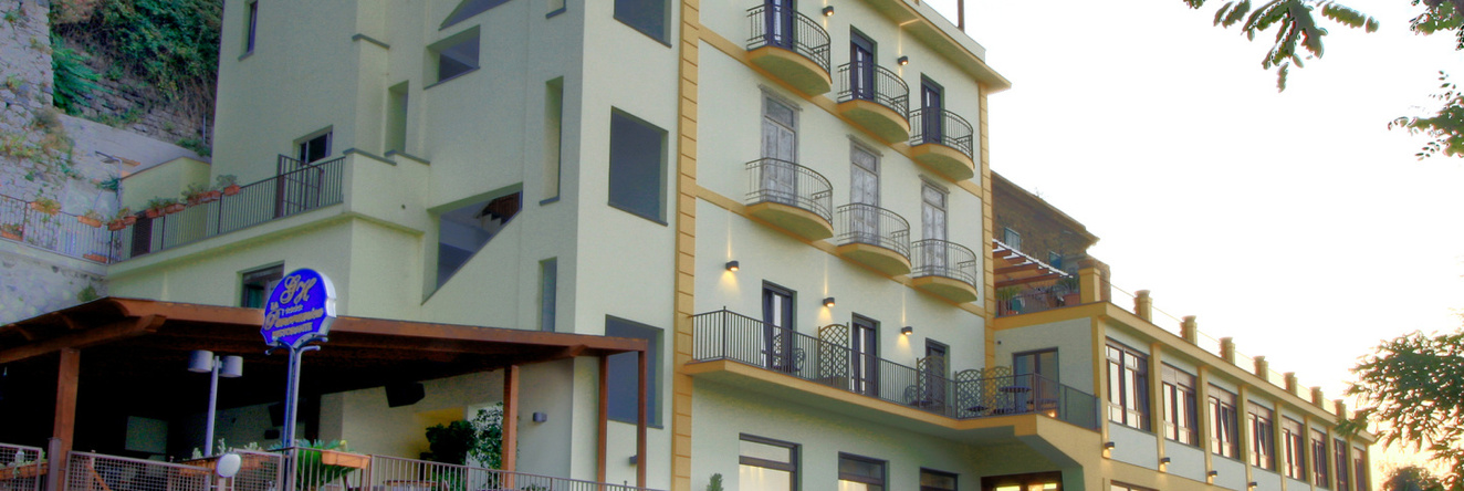 La Panoramica Hotel, 斯塔比亚海堡 — 照片 1