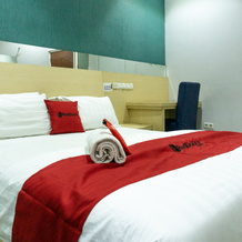 RedDoorz @ Lingkar Luar Street Maumere, 毛梅雷 — 照片 2