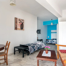 Angela Apartments, 马拉蒂 — 照片 2