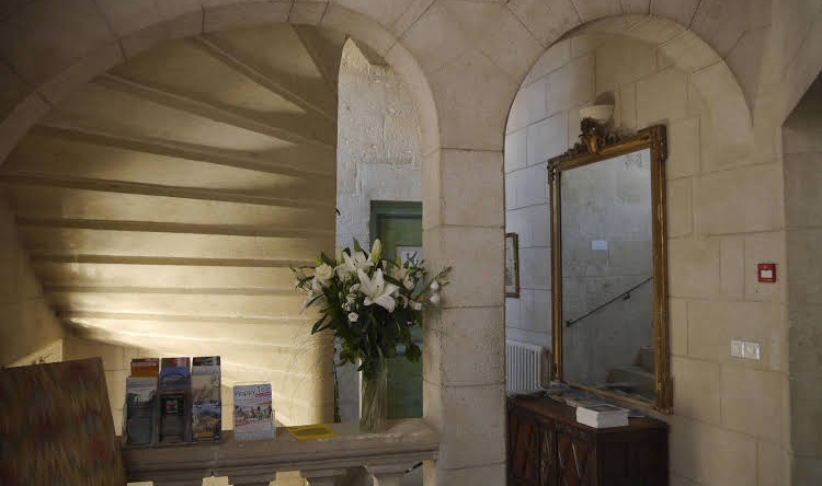 Hôtel les Arcades, 艾格莫尔特 — 照片 1