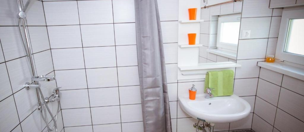 Liliana Apartman és Csónakház, 鲍道乔尼托毛伊 — 照片 1