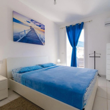 Apartment window on the sea, Reitano — photo 2