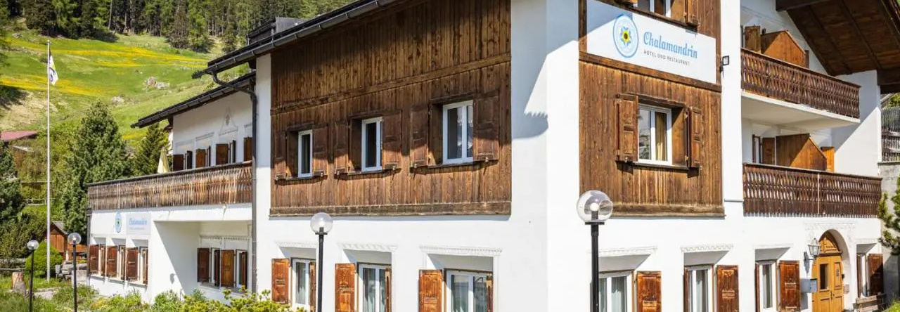 Chalamandrin Hotel und Restaurant, Ftan — photo 1