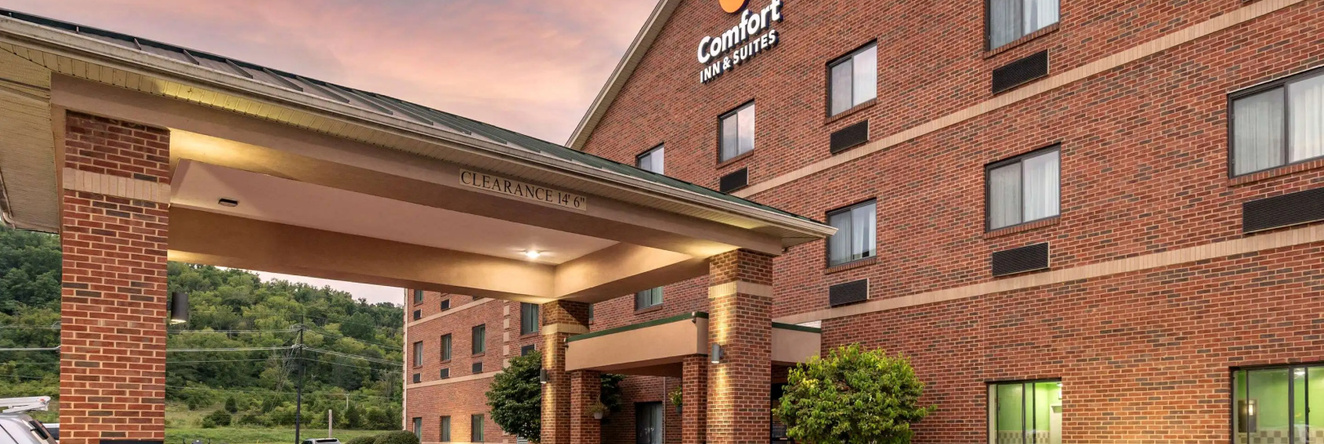 Comfort Inn & Suites Lawrenceburg, Гриндэйл — фото 1