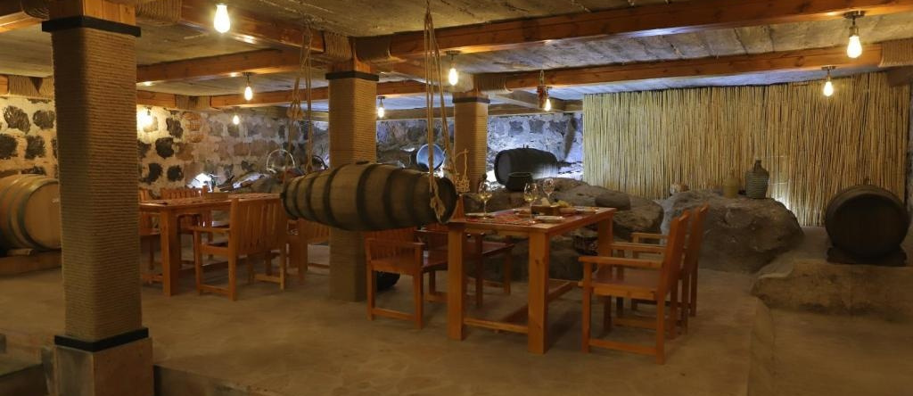 Yeganyans Guest House and Wine Yard, Ashtarak — photo 1