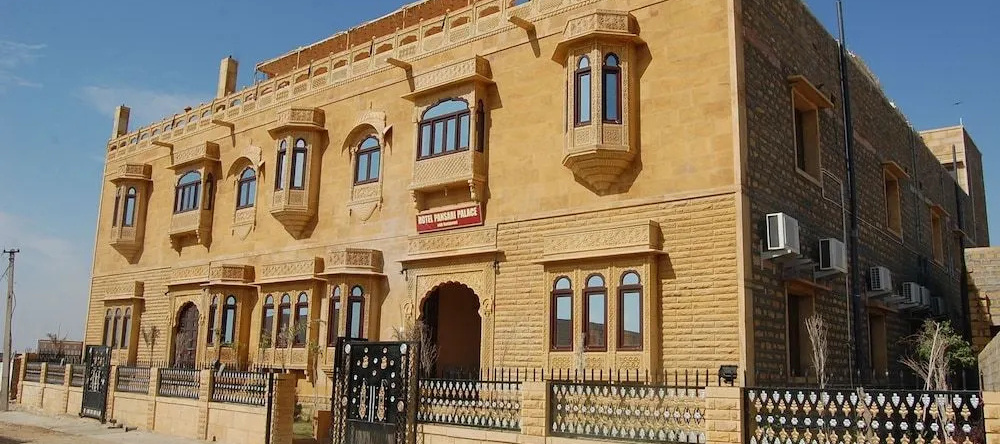 Pansari Palace & Resorts, Desert National Park — photo 1