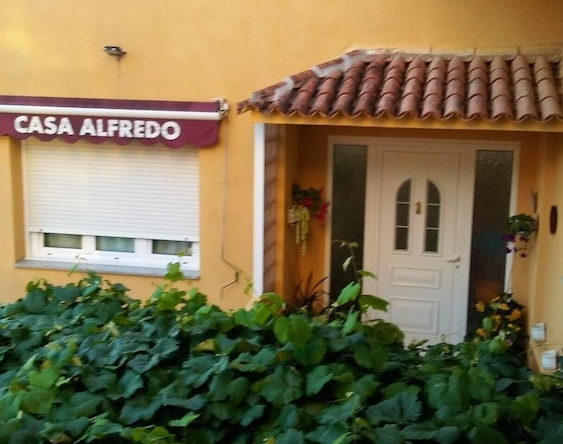 Apartment With 2 Bedrooms in El Grove, With Wifi, Virxe das Mareas — photo 1